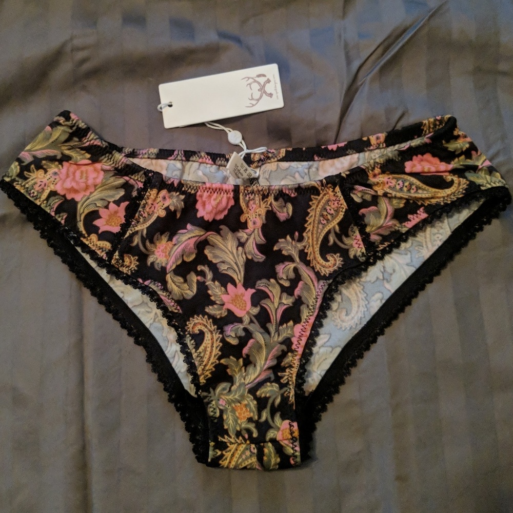 🌸PRICE FIRM🌸 NWT Spell Etienne Bloomers in Noir - Picture 3 of 5